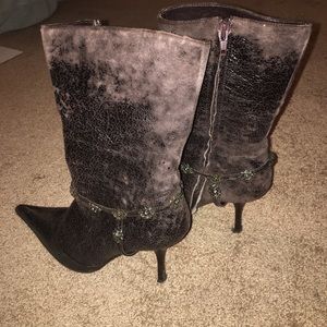 Roberto Cavalli Distressed leather boots